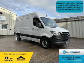 MERCEDES-BENZ SPRINTER 2019 (69) at Iver Van Sales Iver