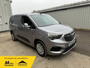 VAUXHALL COMBO 2019 (19) at Iver Van Sales Iver