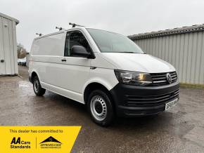 VOLKSWAGEN TRANSPORTER 2019 (69) at Iver Van Sales Iver