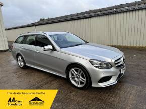 MERCEDES-BENZ E CLASS 2014 (64) at Iver Van Sales Iver