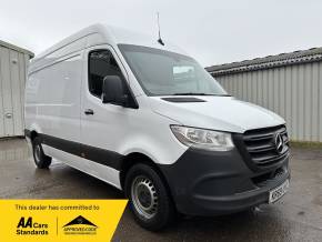 MERCEDES-BENZ SPRINTER 2019 (69) at Iver Van Sales Iver