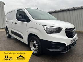 VAUXHALL COMBO 2019 (19) at Iver Van Sales Iver